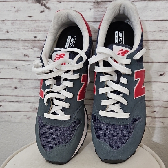 New Balance Blue and Red Athletic Shoes - Picture 4 of 5